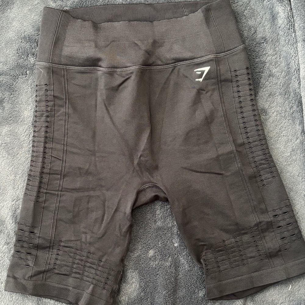Gymshark Glow Seamless Biker Shorts - S